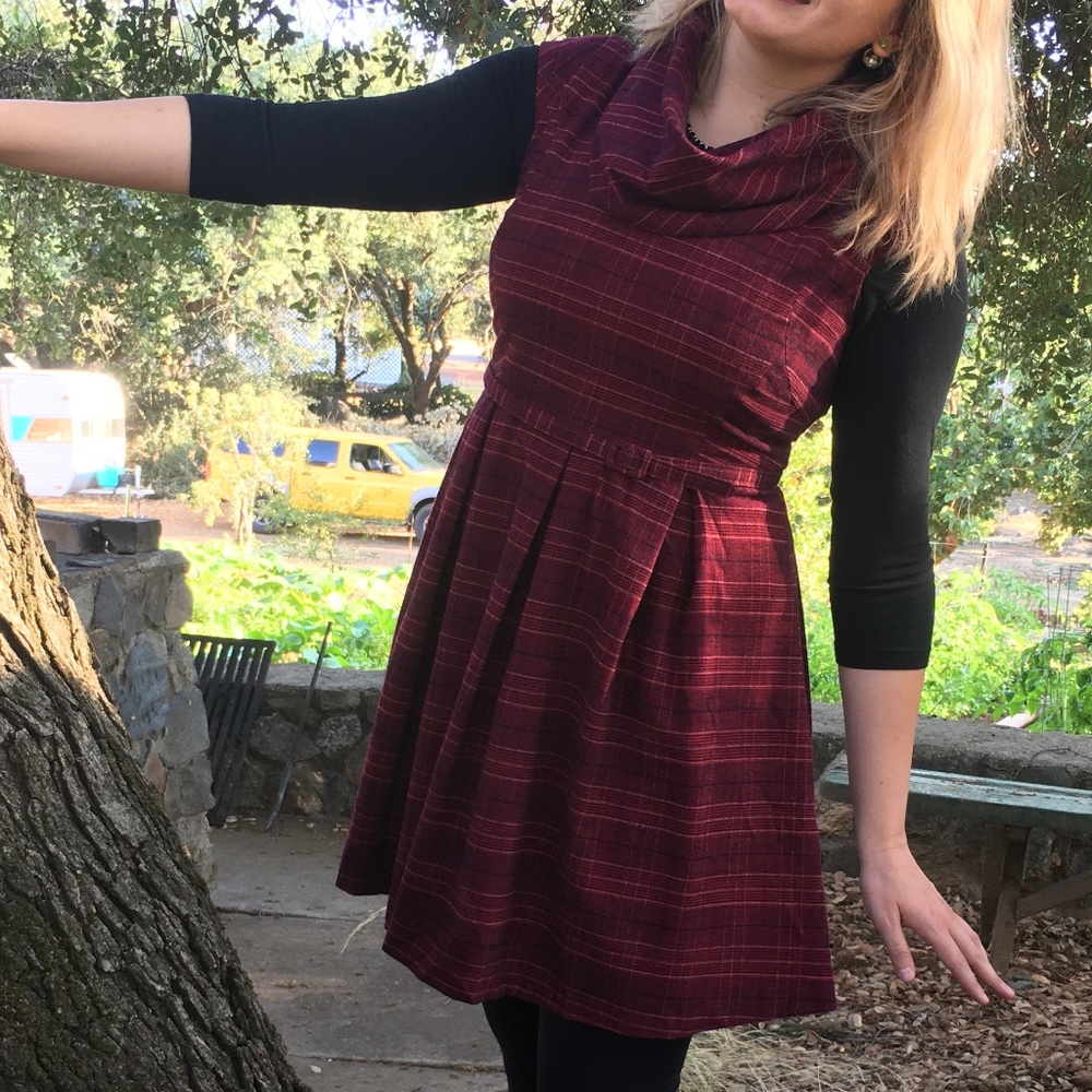 NWT Burgundy Plaid Dress Go International